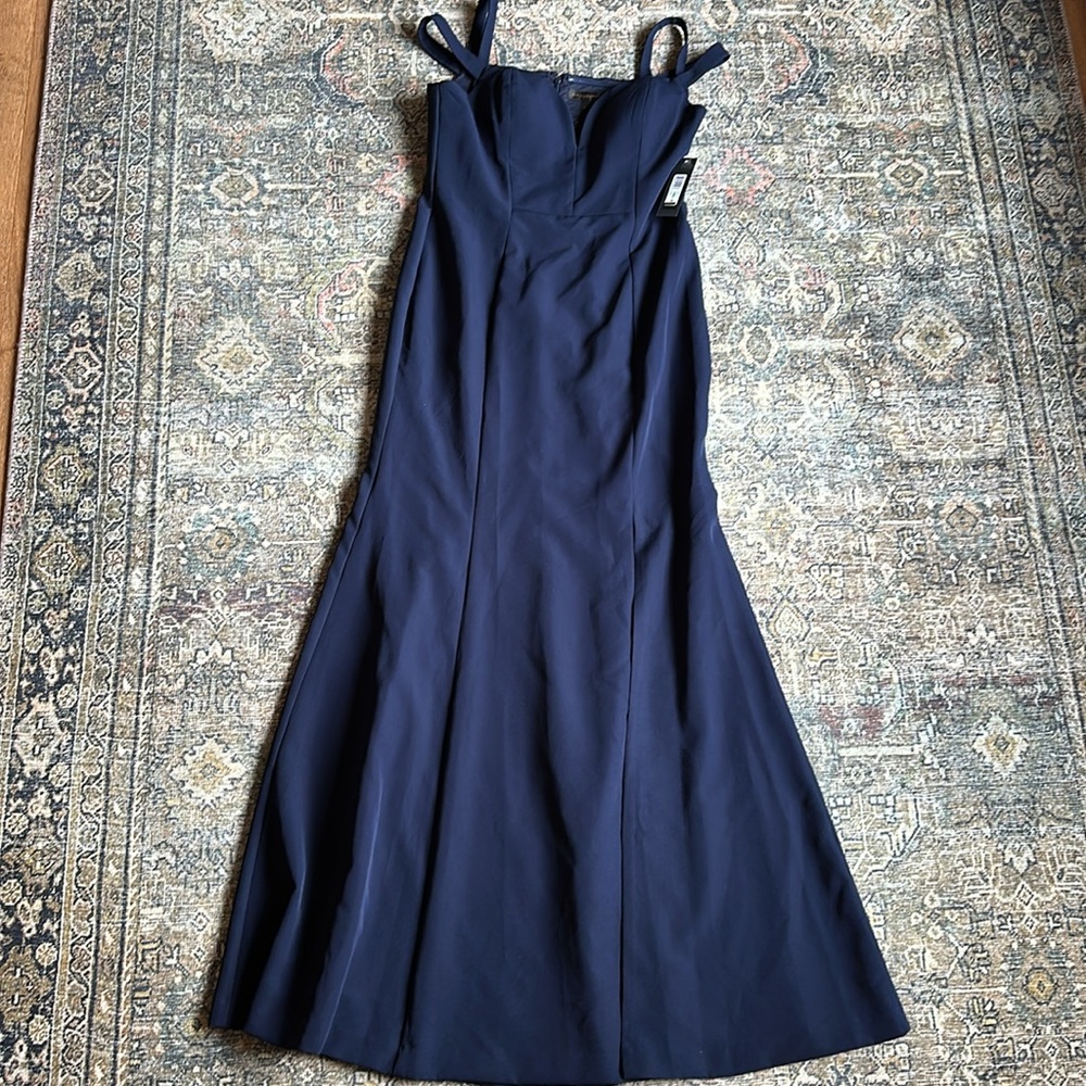 NWT Donna Karan off the shoulder navy gown - Picture 7 of 8